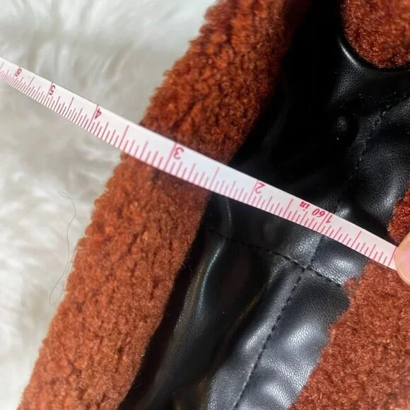 Nasty Gal Black & Brown Sherpa Faux Leather Clutch NWT - Picture 8 of 8